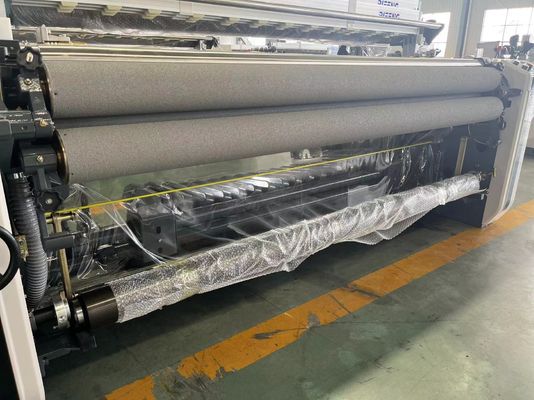 L'eau à haute densité à grande vitesse Jet Weaving Textile Loom avec la came jetant pour le tissu de polyester.