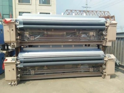 Les doubles becs raffinent la ratière de came jetant l'air de tissage Jet Loom High Efficiency